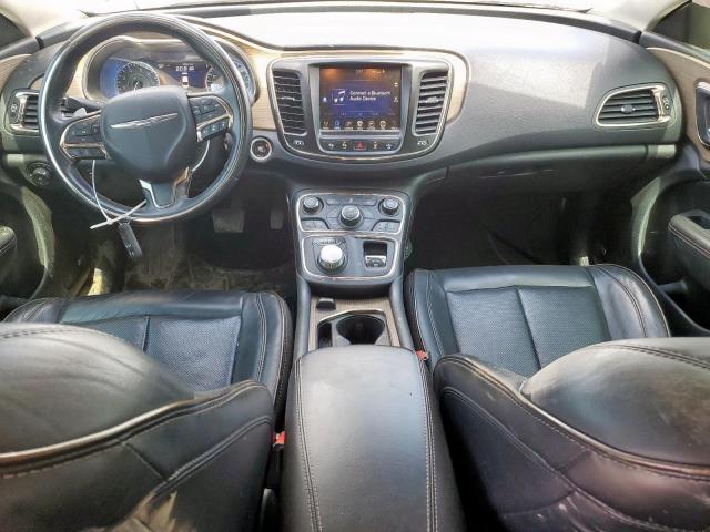 Chrysler 200 C Image 11