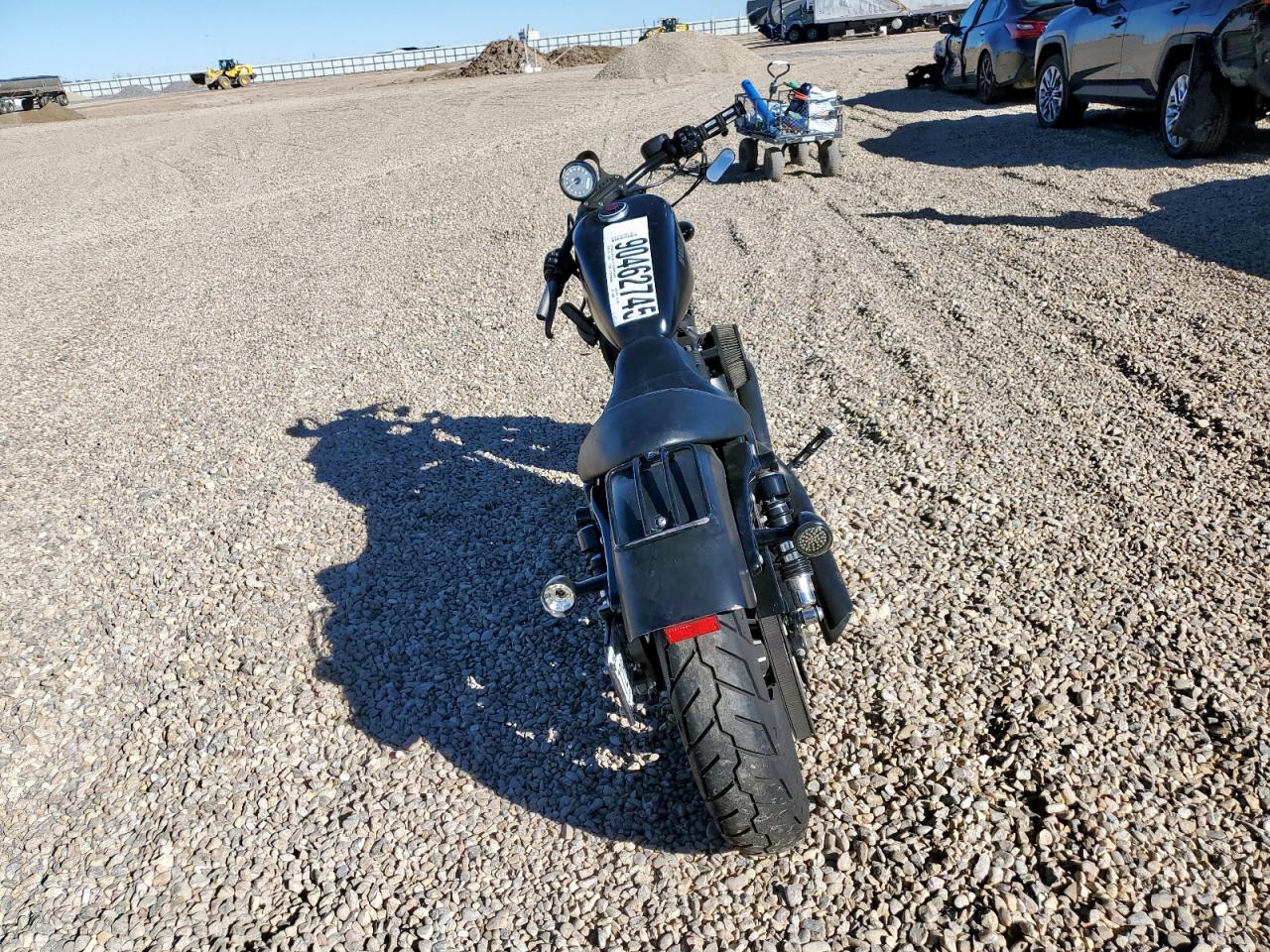 Harley-Davidson Xl Iron 883 Image 2