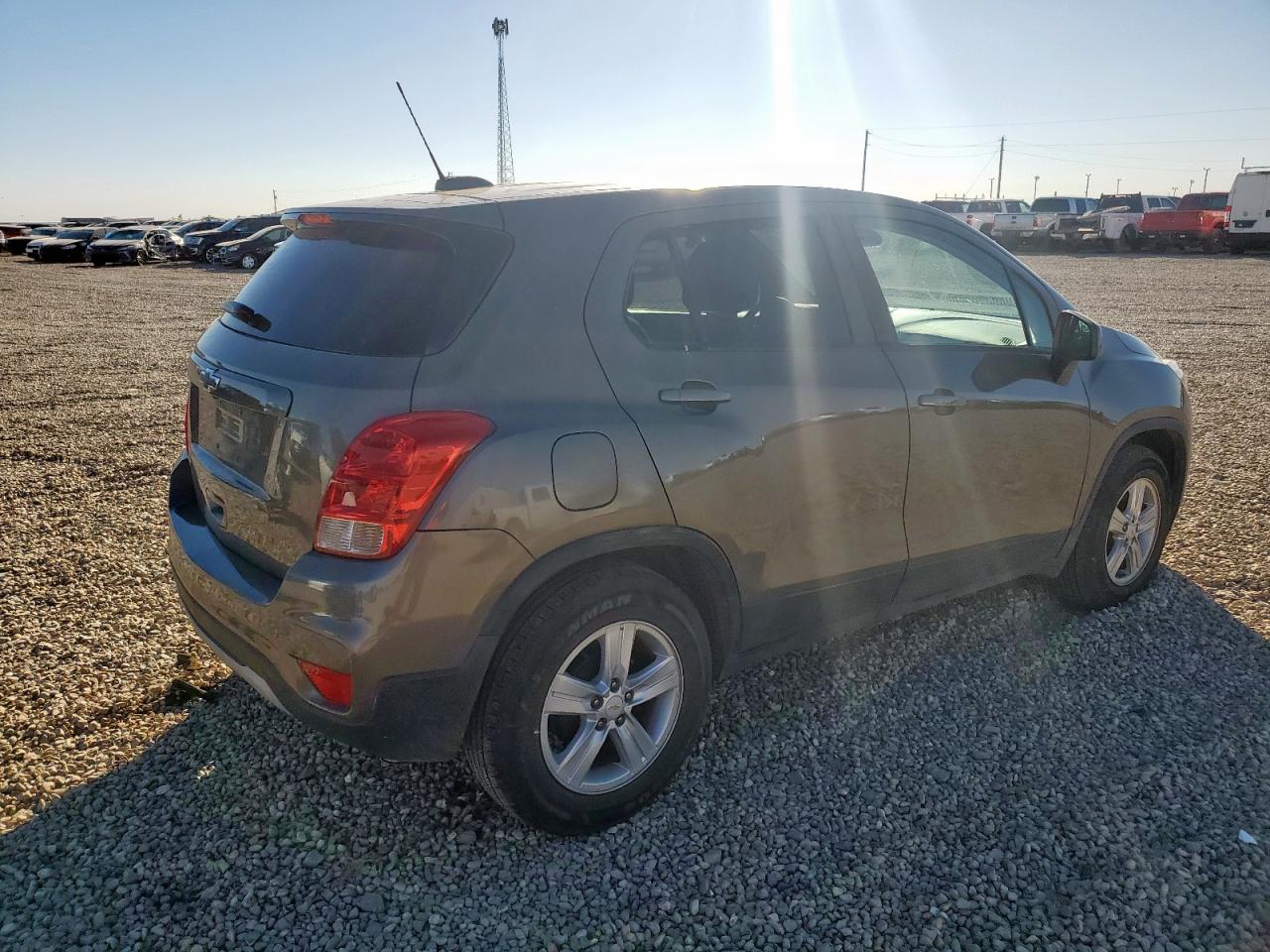 Chevrolet Trax Ls Image 10