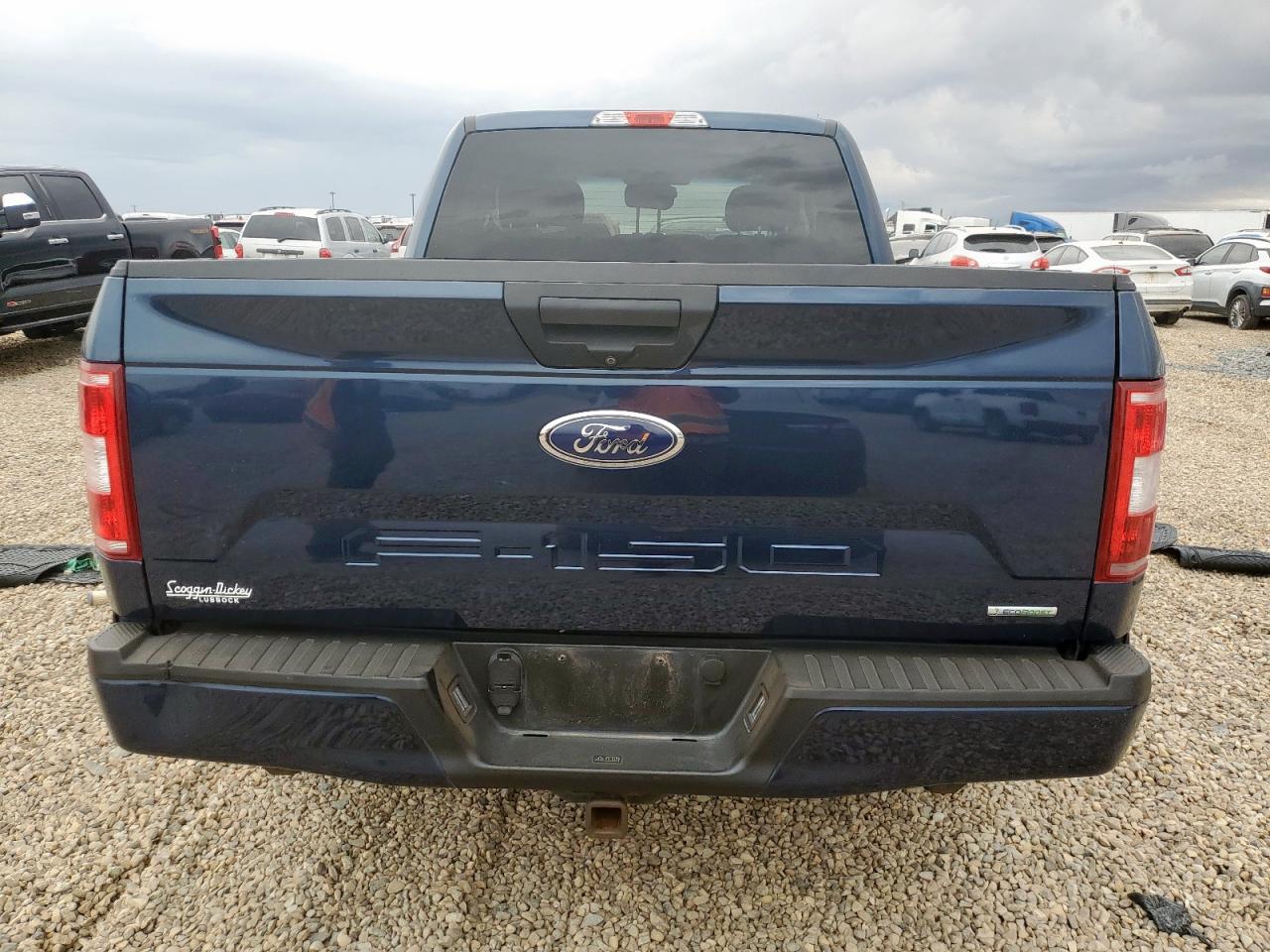 Ford F-150 Super Cab Image 12