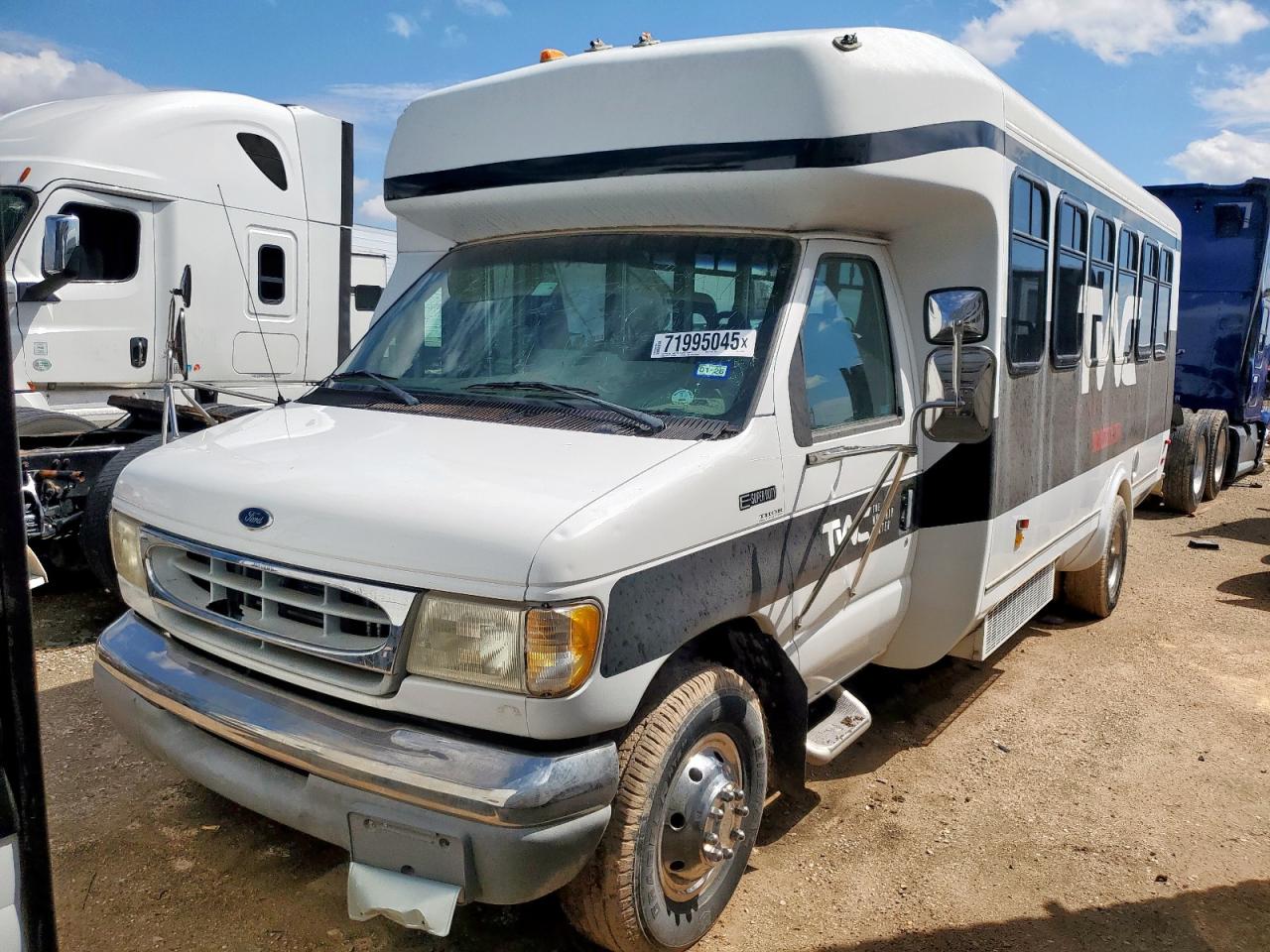 Ford Econoline E450 Super Duty Cutaway Van Rv Image 3