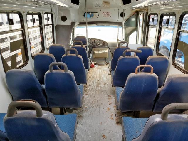 Ford Econoline E450 Super Duty Cutaway Van Rv Image 11