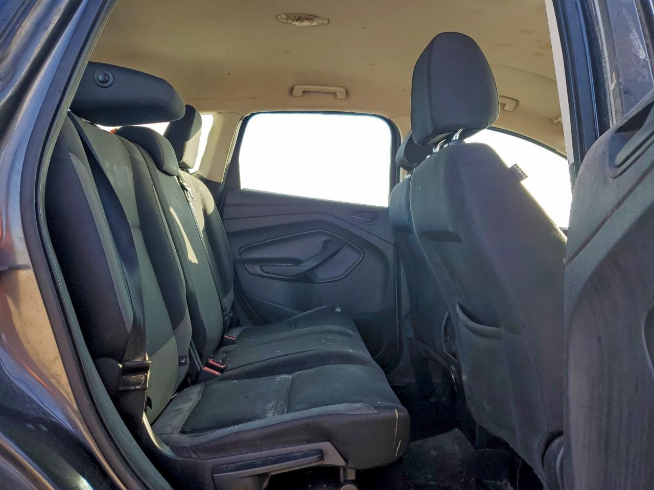 Ford Escape S Image 9