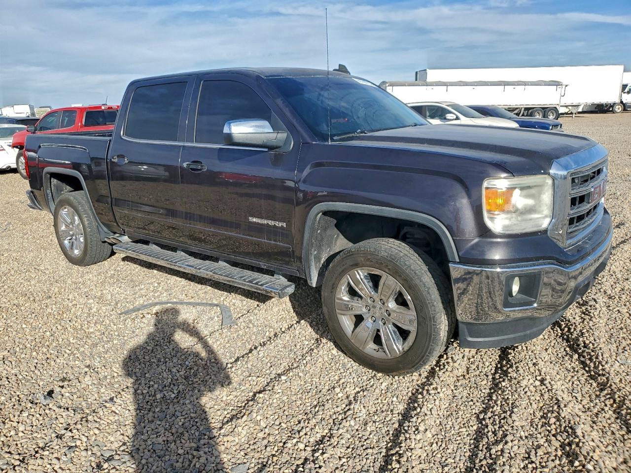 GMC Sierra C1500 Sle Image 2
