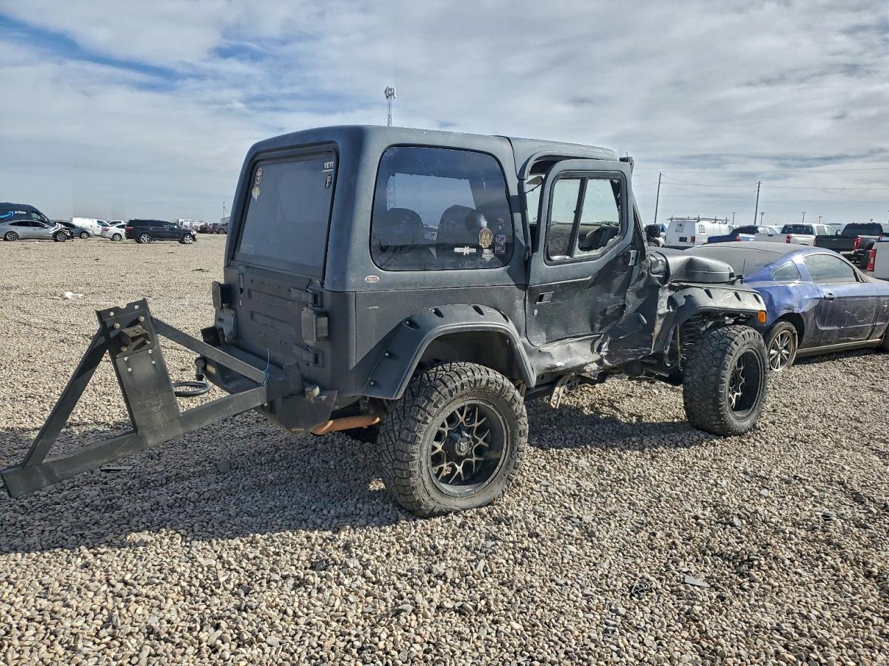 Jeep Wrangler Sport Image 3