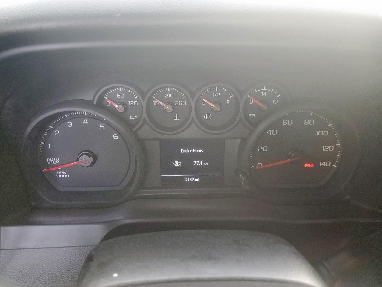 Chevrolet Silverado C1500 Custom Image 6