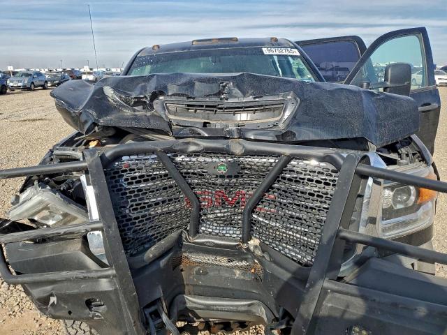 GMC Sierra K3500 Image 10