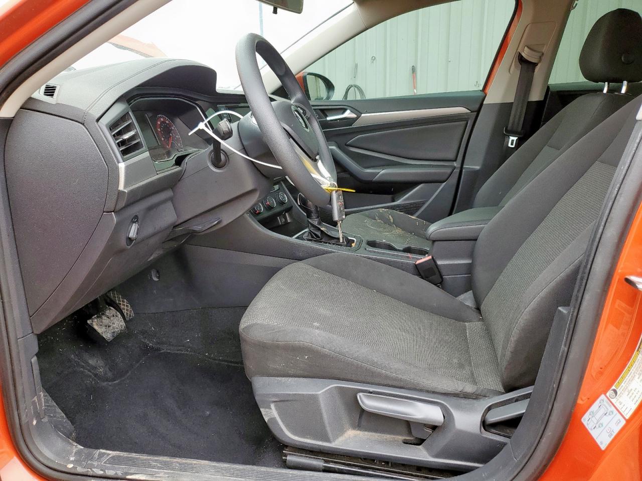 Volkswagen Jetta S Image 5