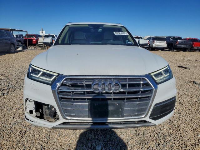 Audi Q5 Premium Plus Image 2