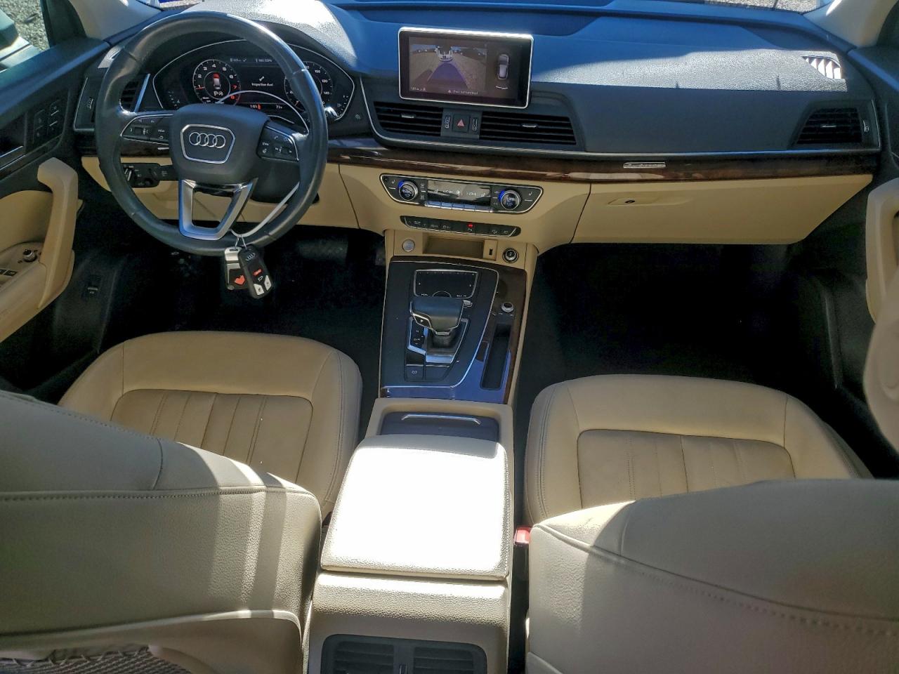 Audi Q5 Premium Plus Image 10