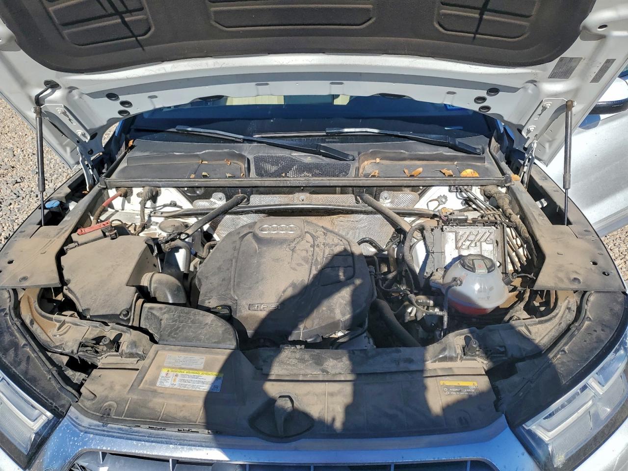 Audi Q5 Premium Plus Image 12