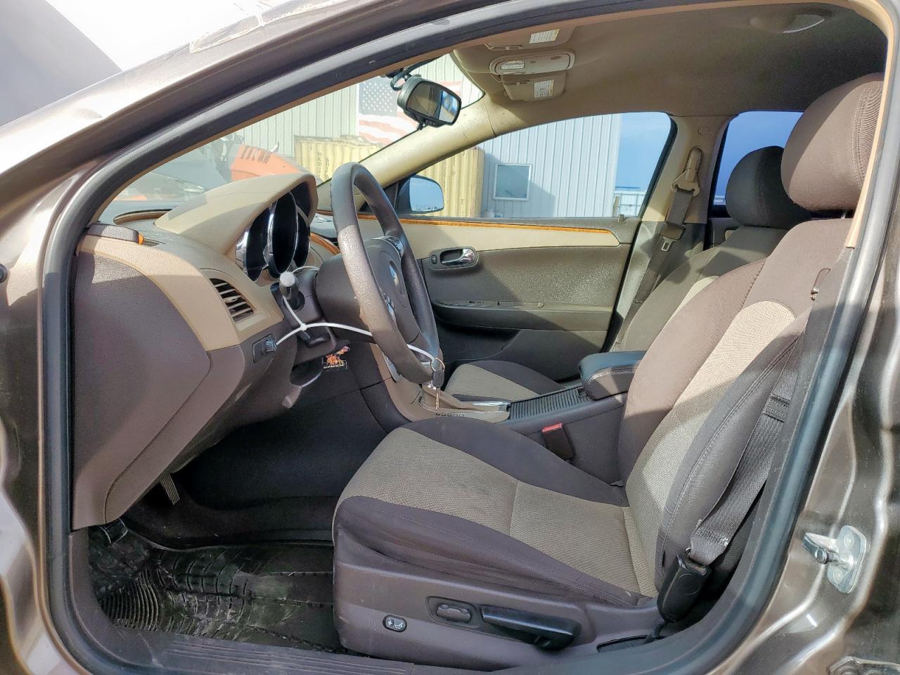 Chevrolet Malibu 1lt Image 3