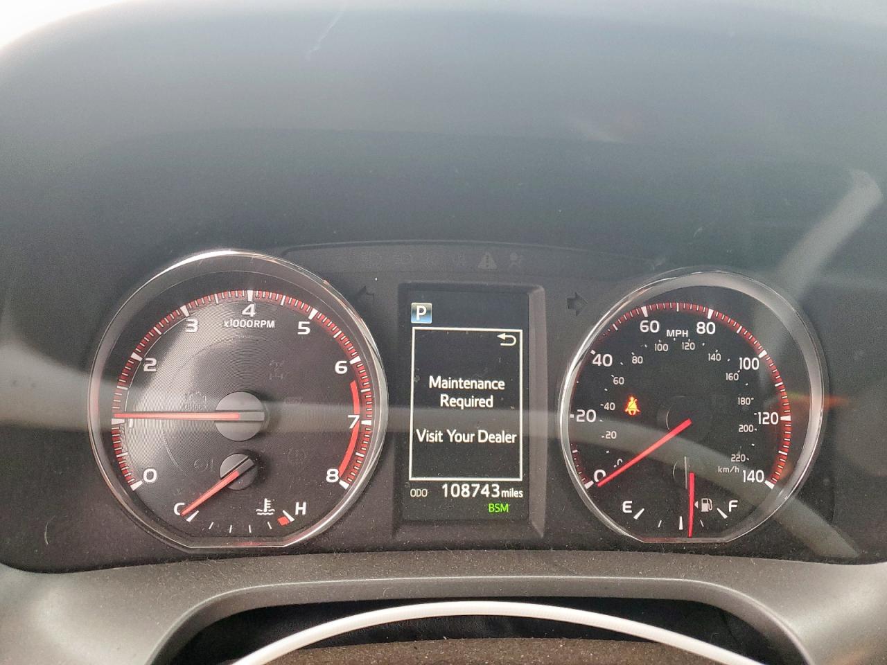 Toyota RAV4 Se Image 6