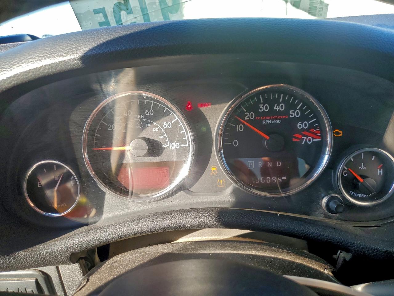 Jeep Wrangler Rubicon Image 12