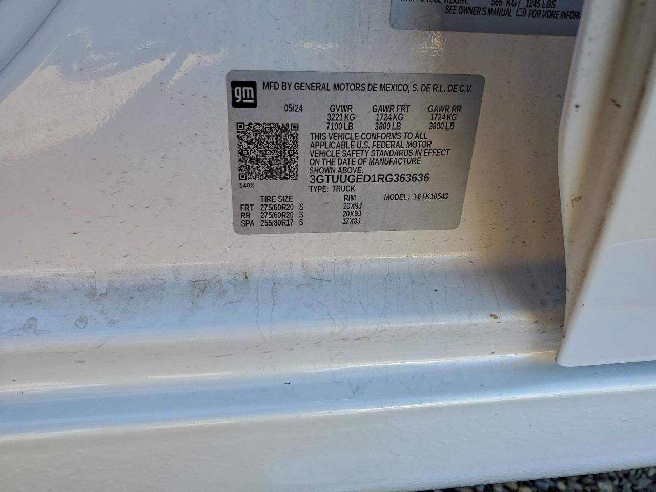 GMC Sierra K1500 Denali Image 10