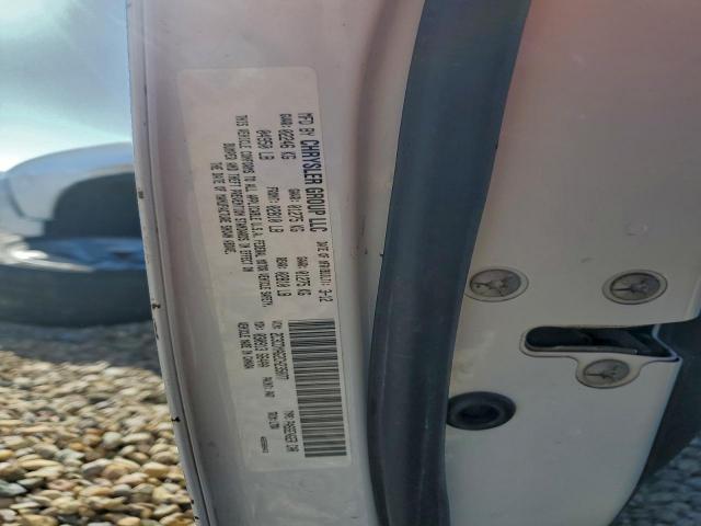 Dodge Challenger Sxt Image 8