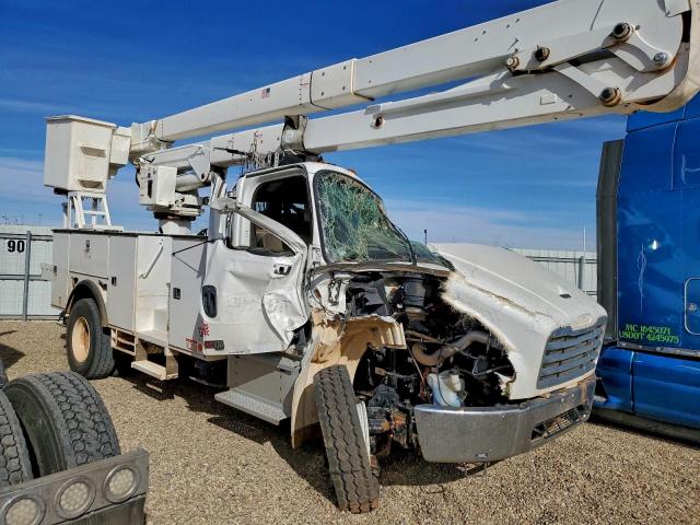  Salvage Freightliner M2 106 Med