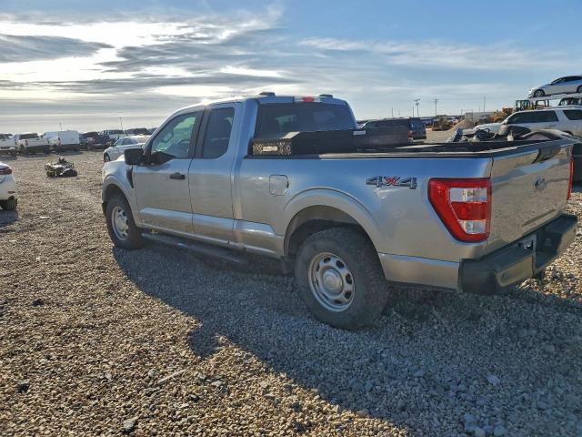 Ford F-150 Super Cab Image 12