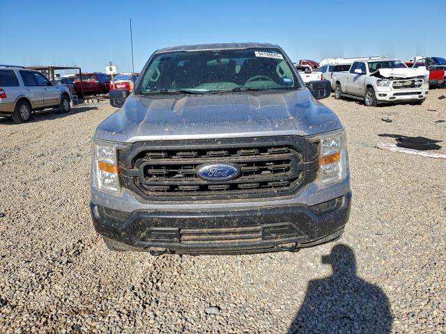 Ford F-150 Super Cab Image 4