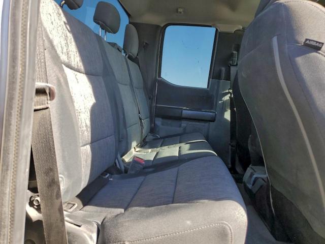 Ford F-150 Super Cab Image 6