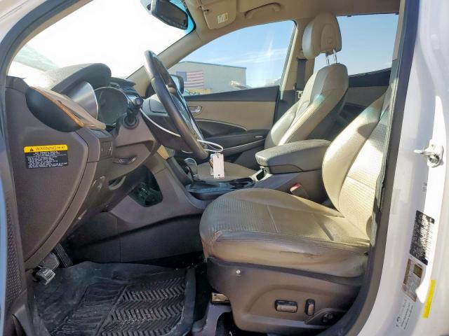 Hyundai SANTA FE Image 4