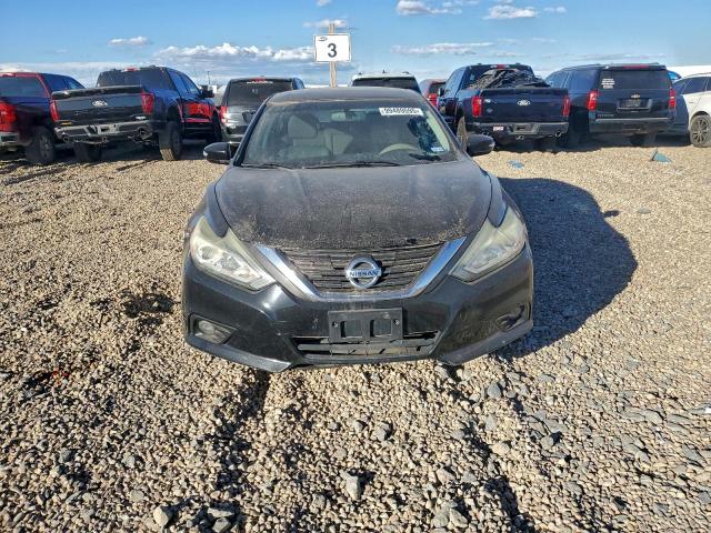 Nissan Altima 2.5 Image 4