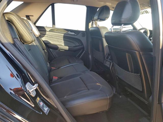 Mercedes-Benz M-Class 250 Bluetec Image 7