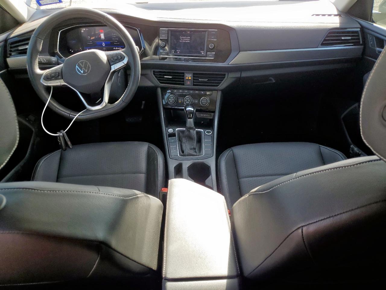 Volkswagen Jetta Se Image 6