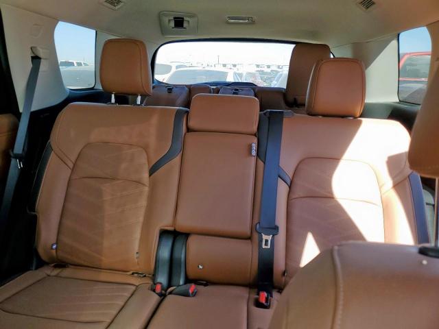 Nissan Pathfinder Platinum Image 10