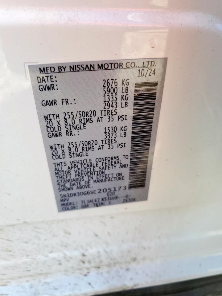 Nissan Pathfinder Platinum Image 13