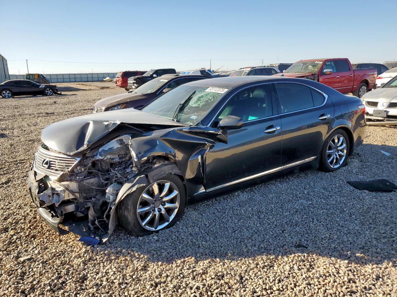 Lexus LS 460 Image 1