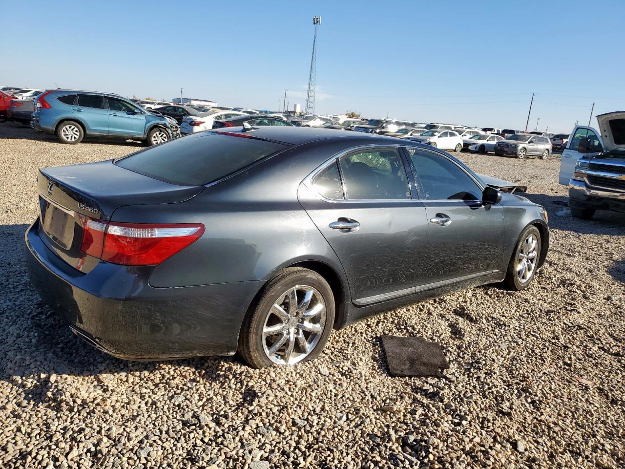 Lexus LS 460 Image 4