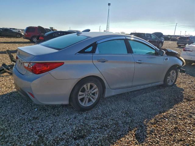 Hyundai SONATA Gls Image 2