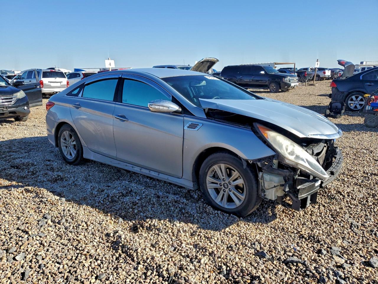 Hyundai SONATA Gls Image 4