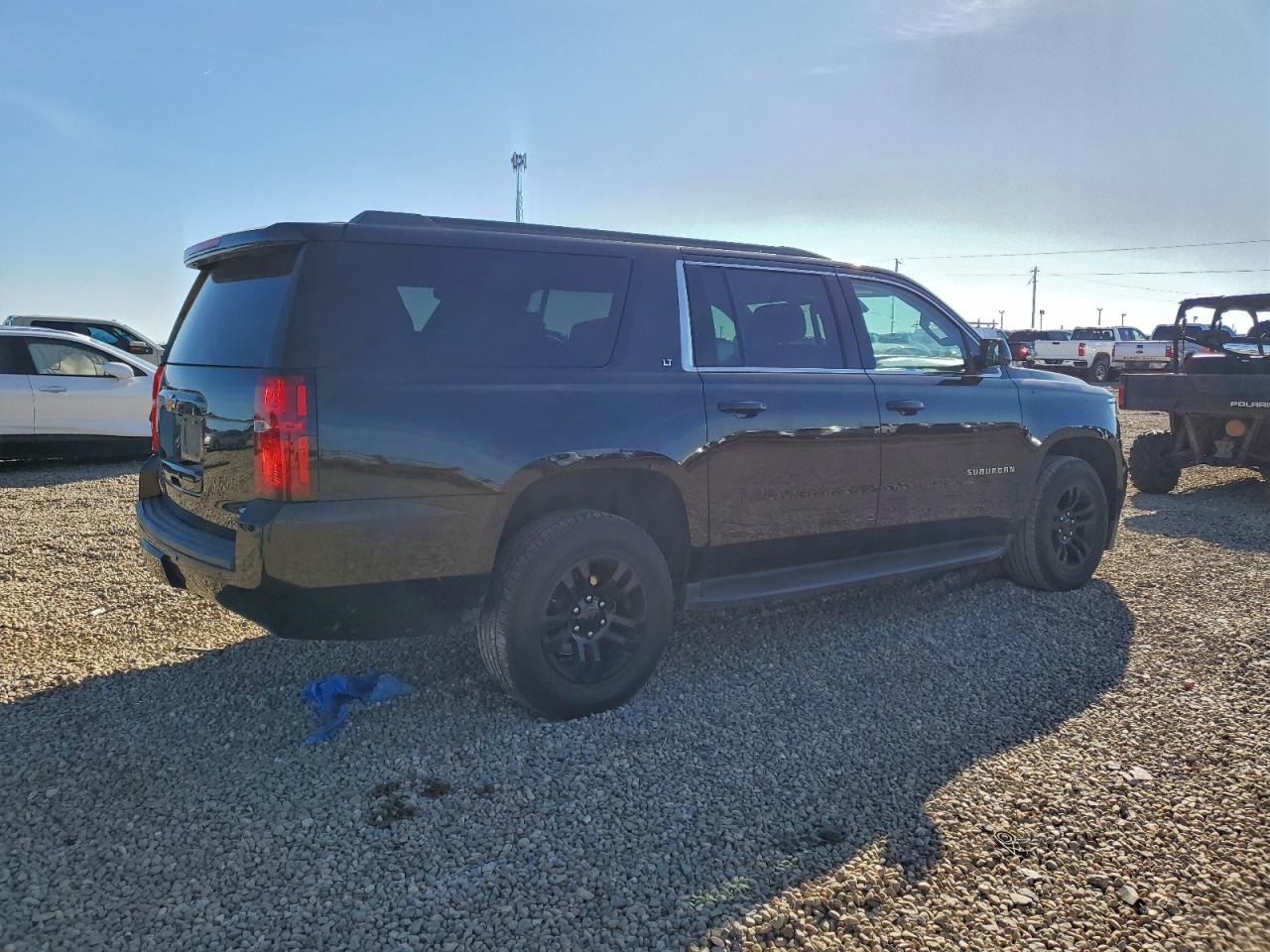 Chevrolet Suburban K1500 Lt Image 5