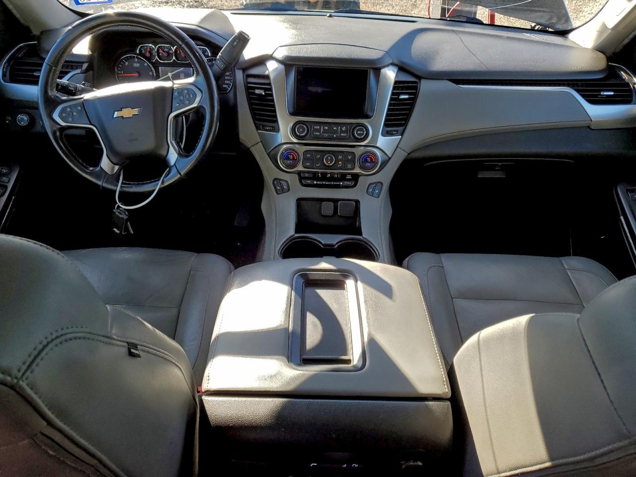 Chevrolet Suburban K1500 Lt Image 8