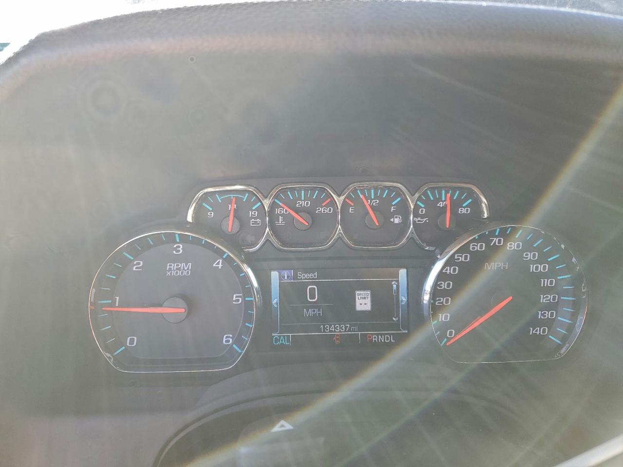 Chevrolet Suburban K1500 Lt Image 6