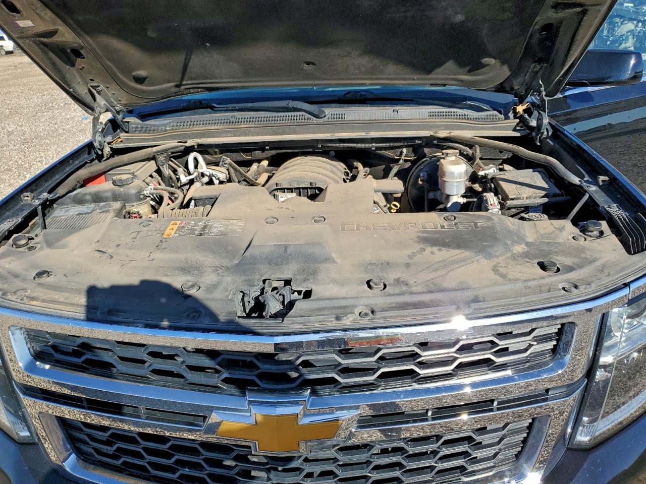 Chevrolet Suburban K1500 Lt Image 13