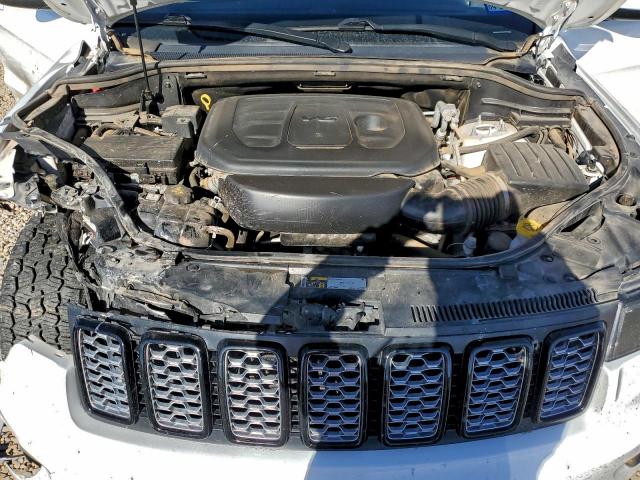 Jeep Grand Cherokee Laredo Image 12