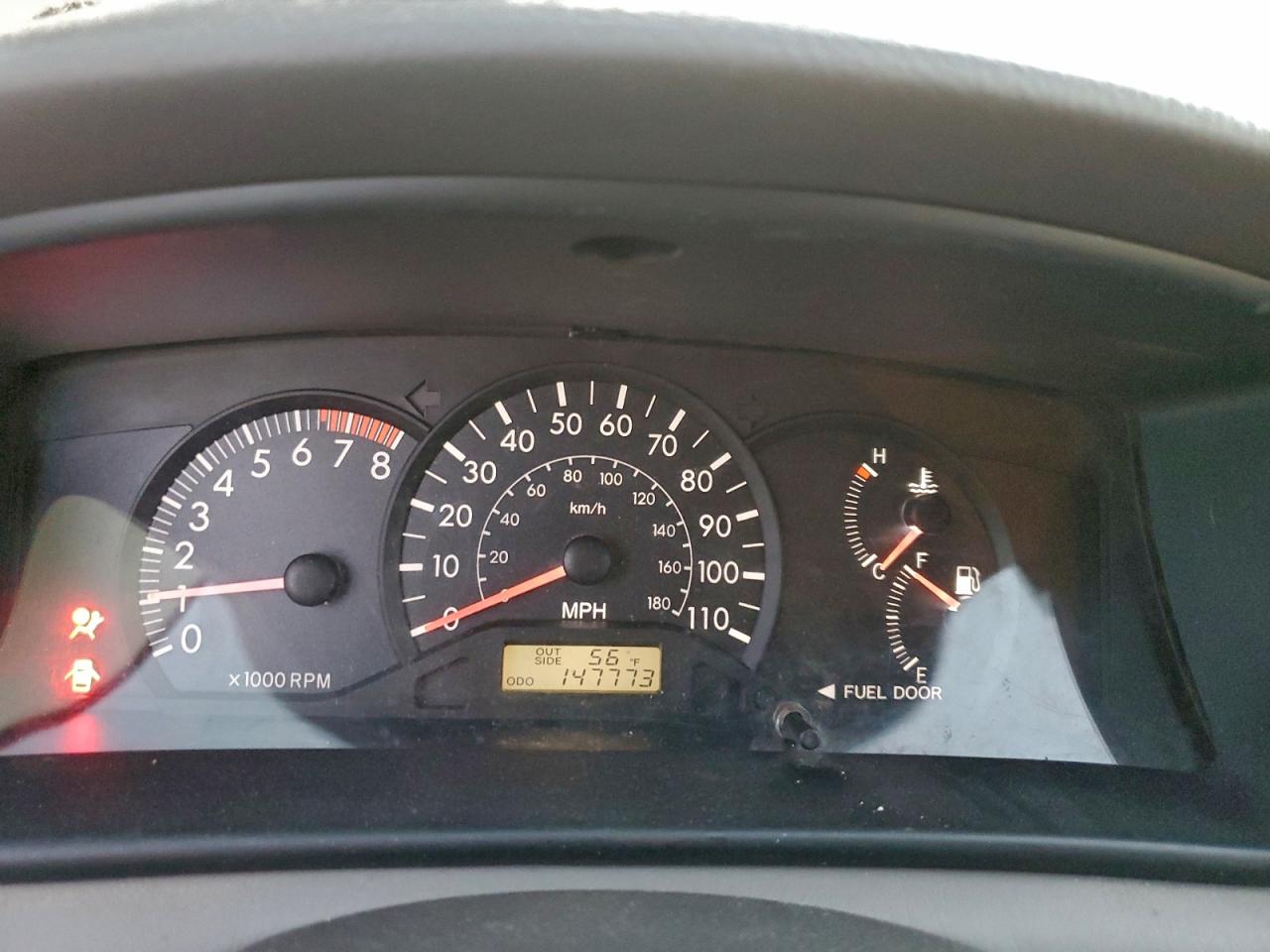 Toyota Corolla Ce Image 3