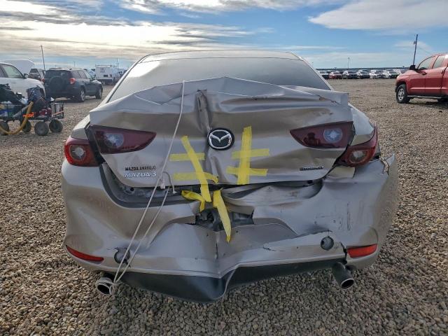 Mazda 3 Preferred Image 2