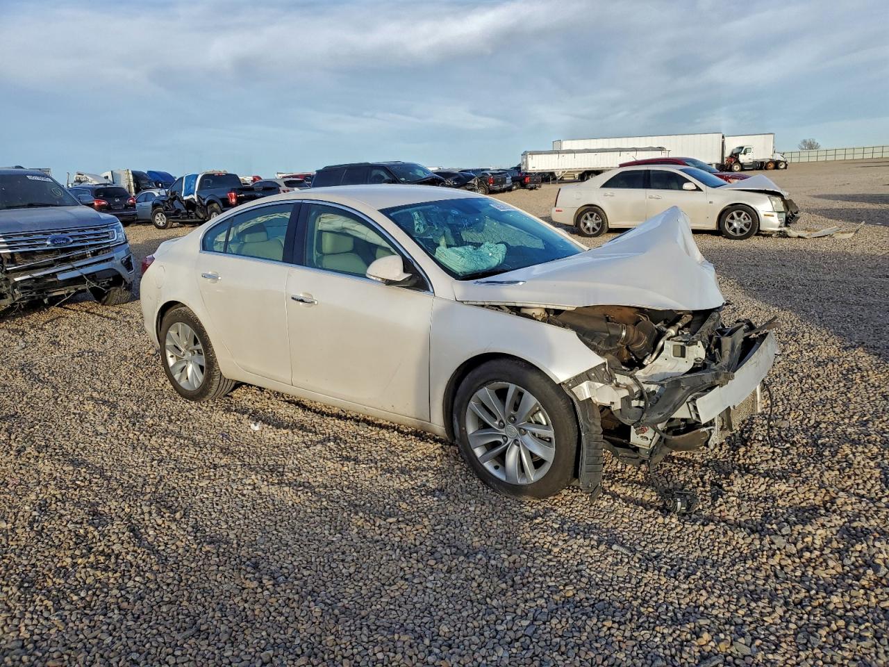 Buick Regal Premium Image 4