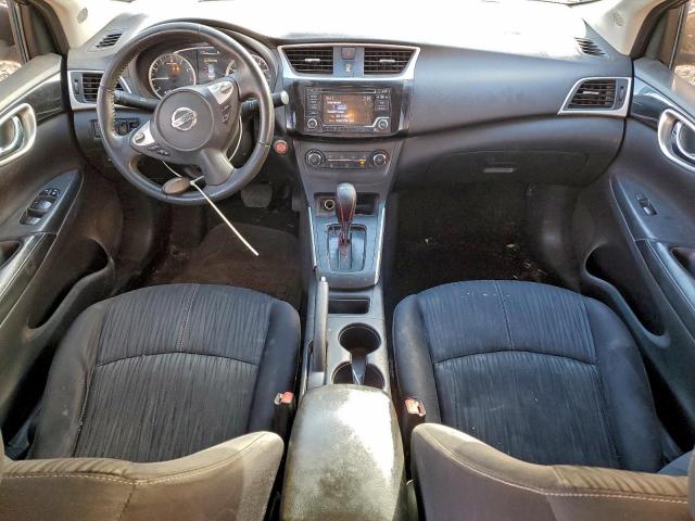 Nissan Sentra S Image 4