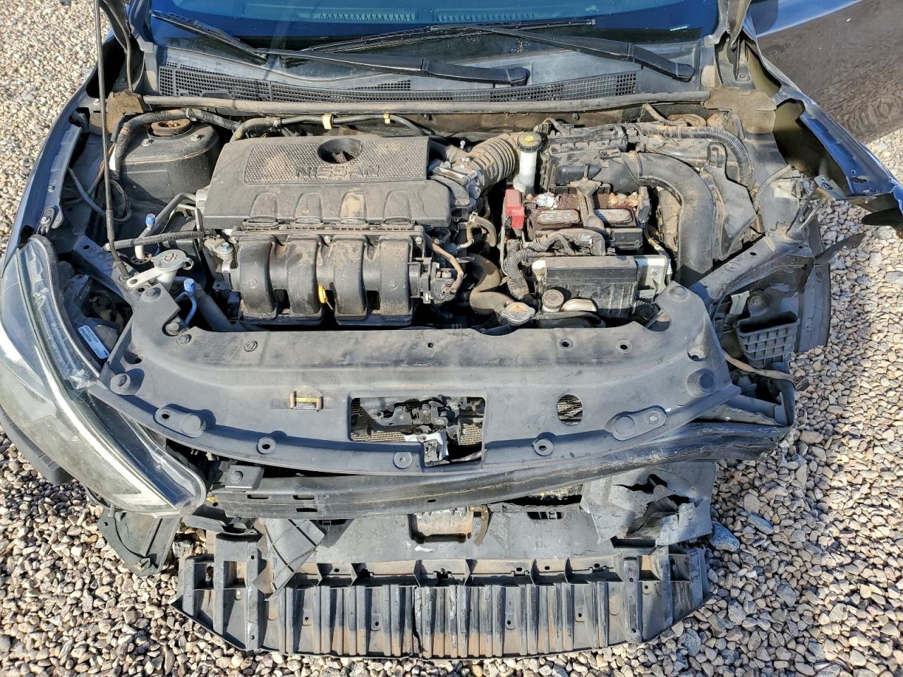 Nissan Sentra S Image 11