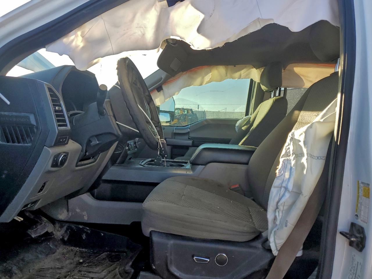 Ford F-250 Super Duty Image 11