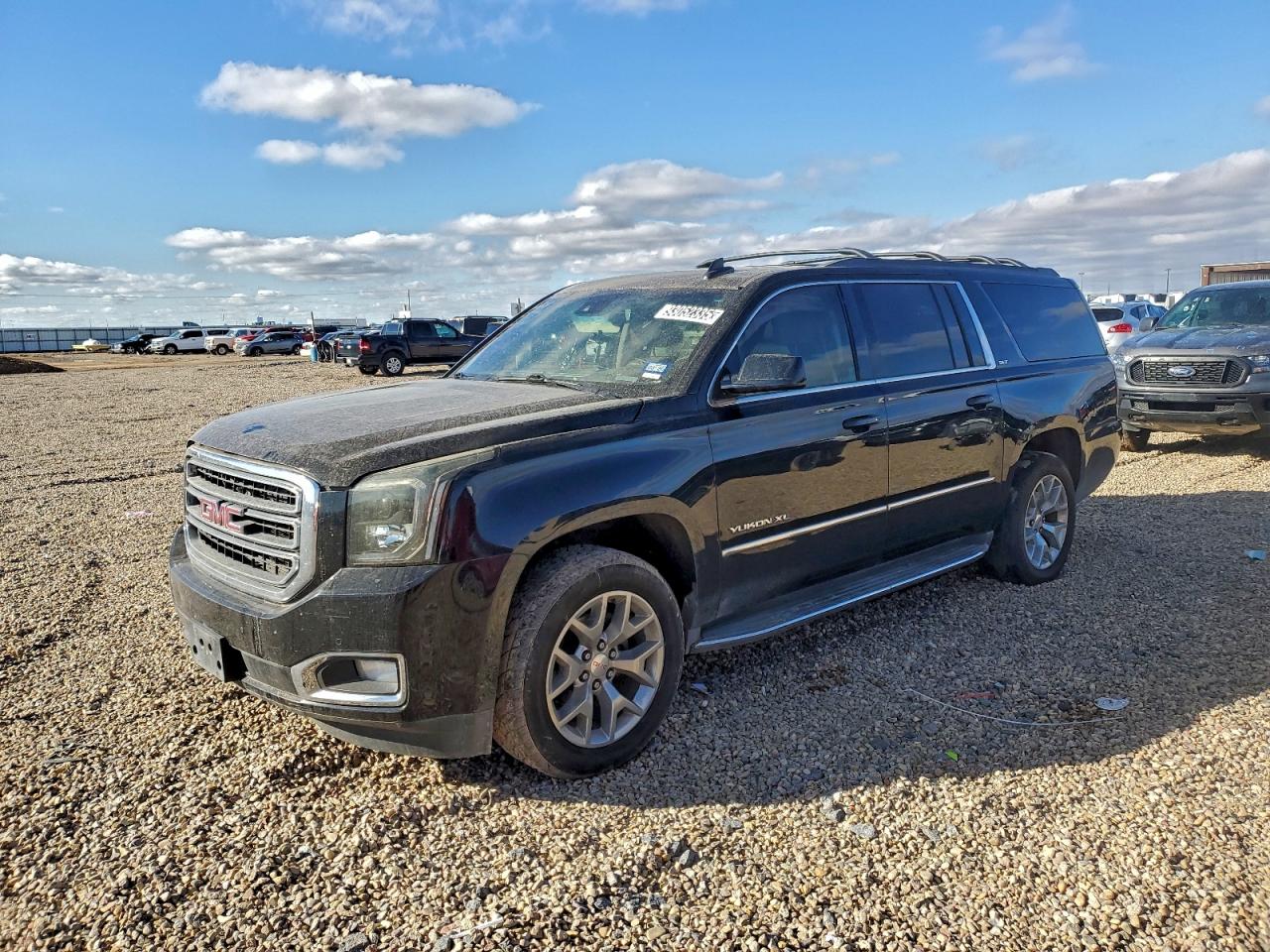 GMC Yukon C1500 Slt Image 1