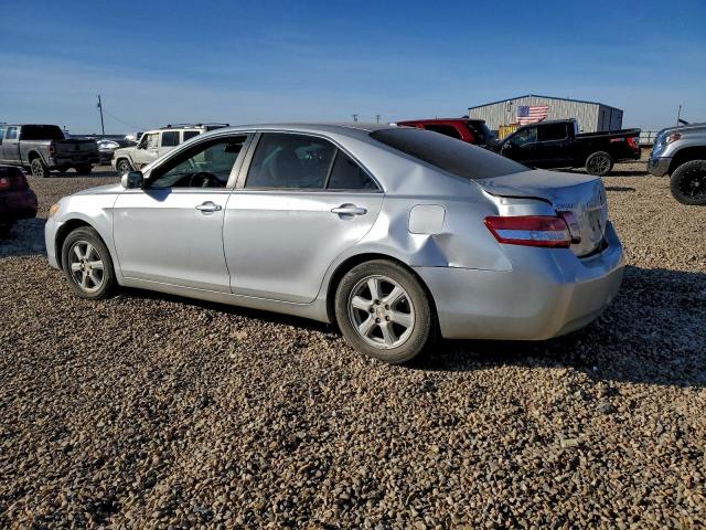 Toyota Camry Base Image 2