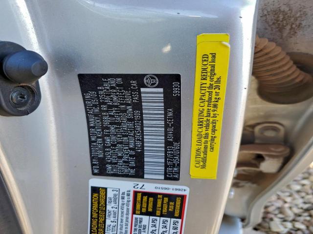 Toyota Camry Base Image 8