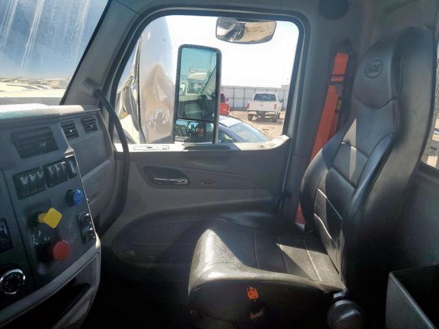 Peterbilt Tractor 579 Image 10