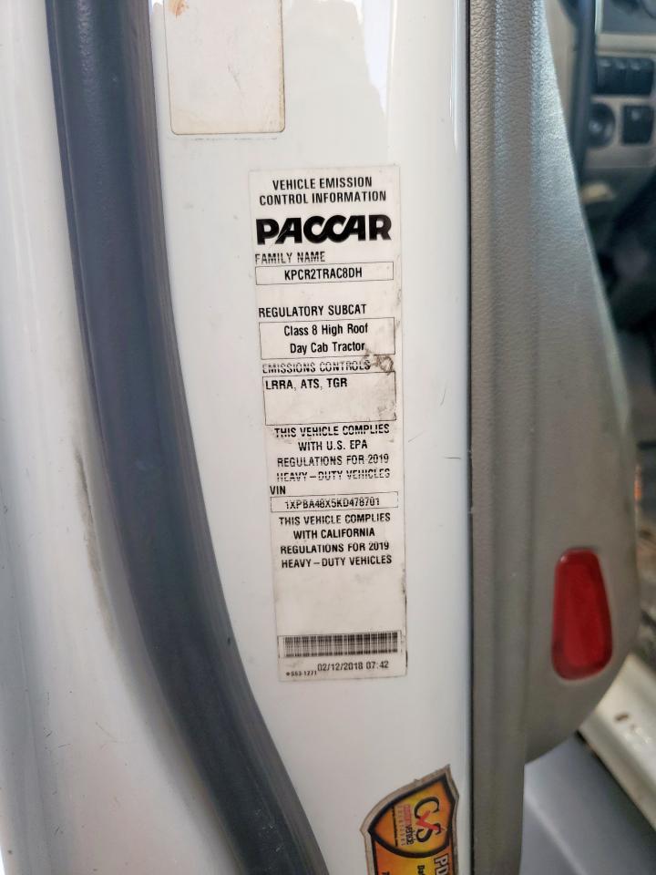 Peterbilt Tractor 579 Image 4